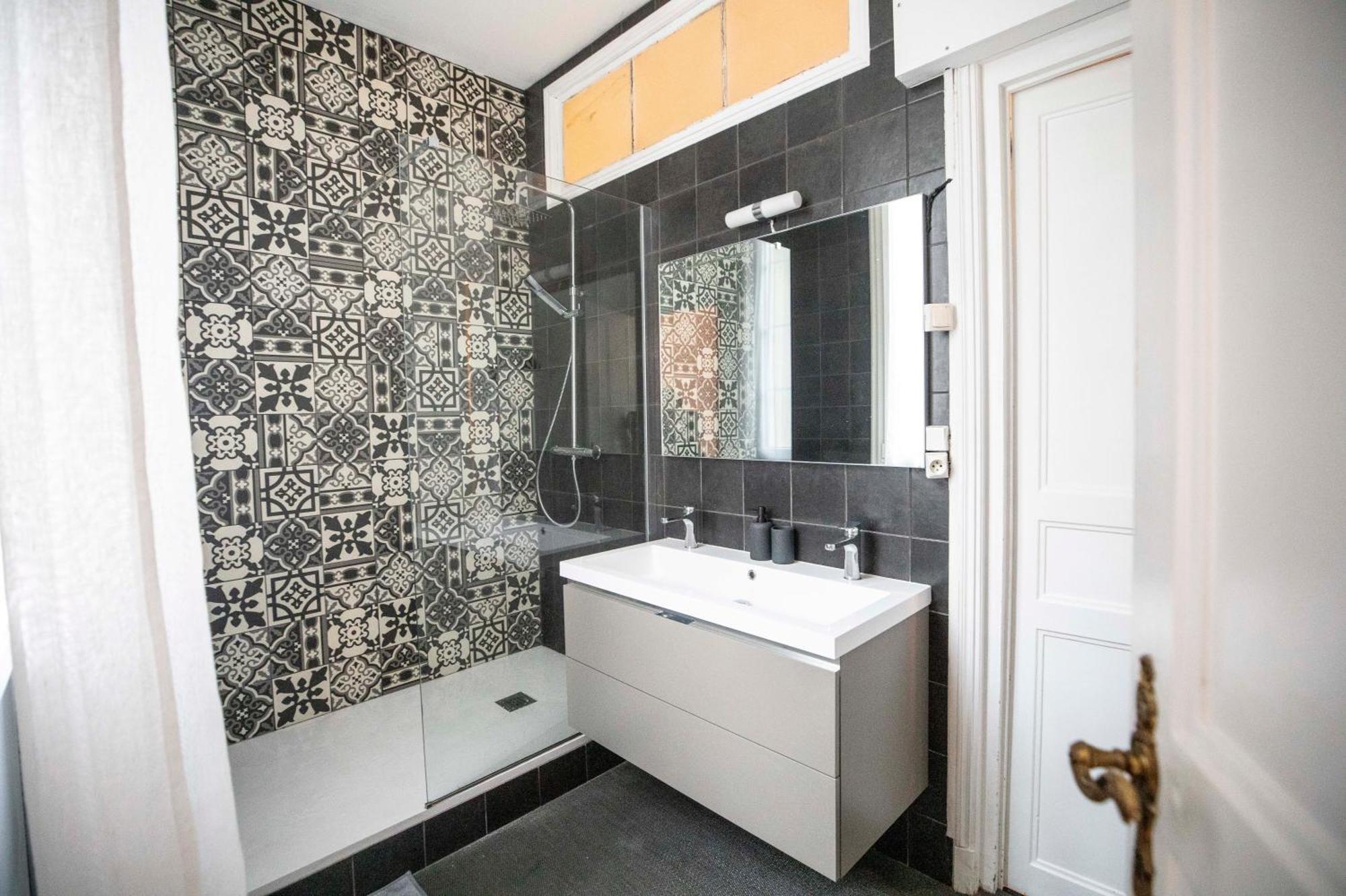L'Appartement Lieu De Qualite En Centre Ville De Pau Dış mekan fotoğraf